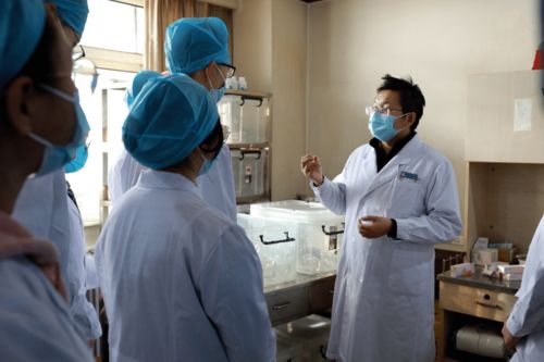 2021級中西醫(yī)臨床醫(yī)學(xué)專業(yè) 華佗班 在北京中醫(yī)藥大學(xué)第二臨床醫(yī)學(xué)院參觀學(xué)習(xí)